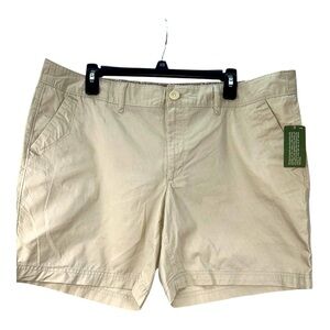 Eddie Bauer Pigment Dyed Shorts Size 16
Tan, khaki  100% Cotton